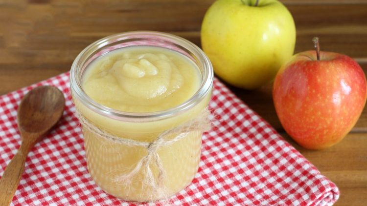 Hausgemachte zuckerfreie Apfelbutter